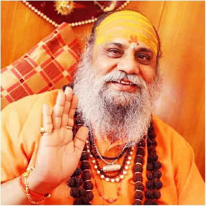 श्रीमहंत नारायण गिरि जी महाराज